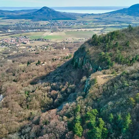 Lägenhet Bazaltorgona